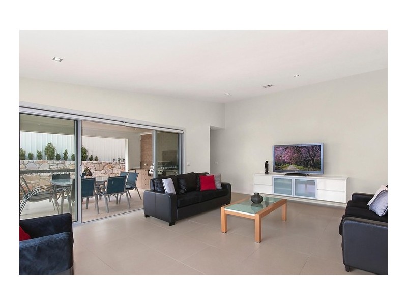 4 Walling Street, Franklin ACT 2913