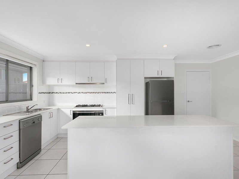7 Plimsoll Drive, Casey ACT 2913