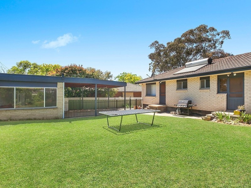 85 Blackwood Terrace, Holder ACT 2611