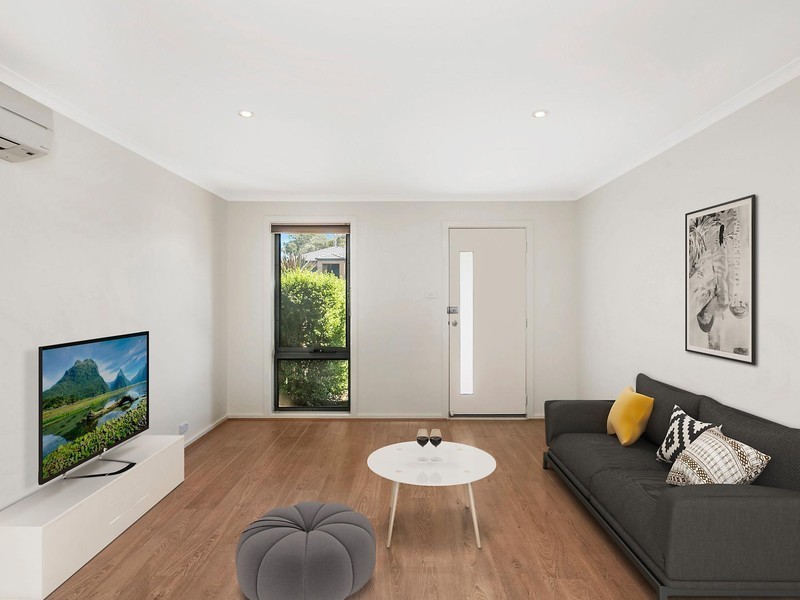 10 Salisbury Street, Casey ACT 2913