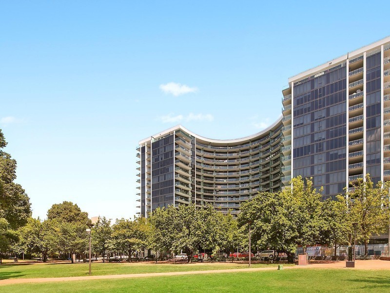 1316/240 Bunda Street, City ACT 2601