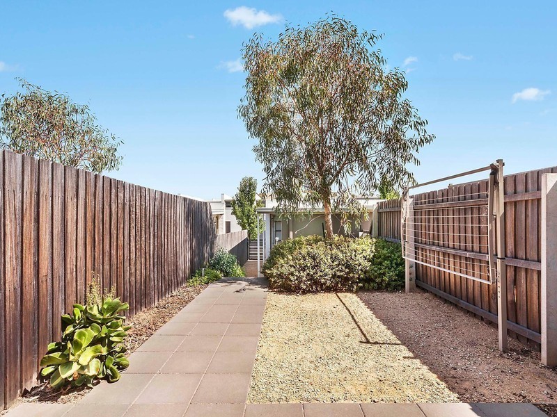 23 Dobikin Street, Crace ACT 2911