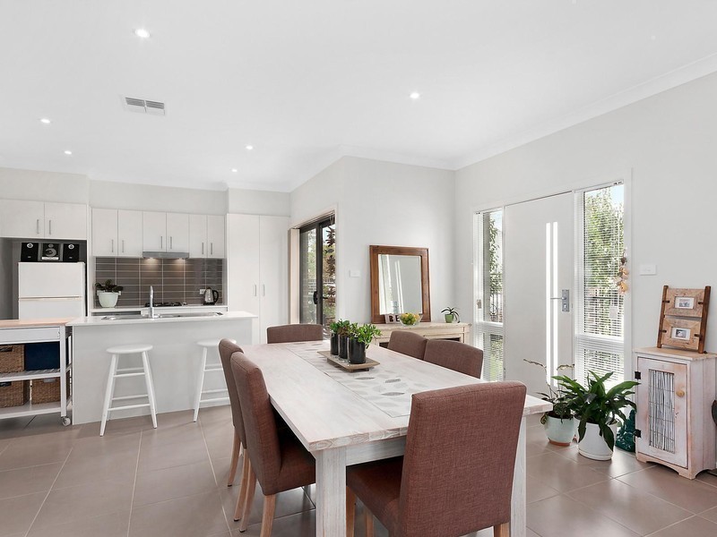 5/12 Lomax Street, Forde ACT 2914