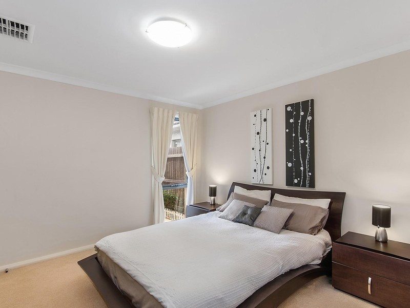 28 Helen Leonard Crescent, Forde ACT 2914