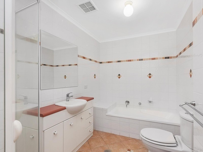 21/34 Leahy Close, Narrabundah ACT 2604