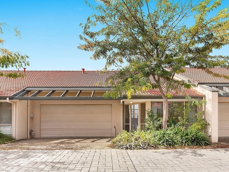 21/34 Leahy Close, Narrabundah ACT 2604