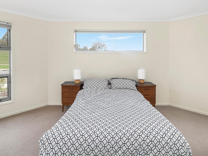68 Cocoparra Crescent, Crace ACT 2911