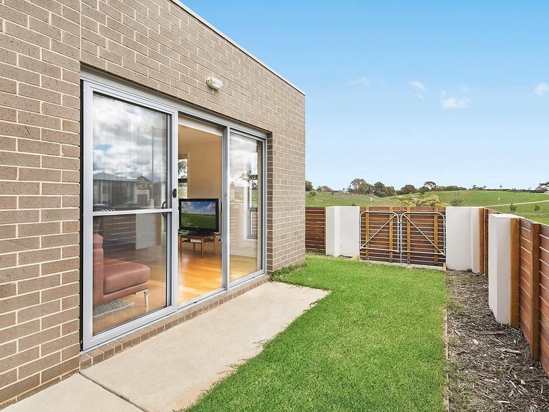 68 Cocoparra Crescent, Crace ACT 2911