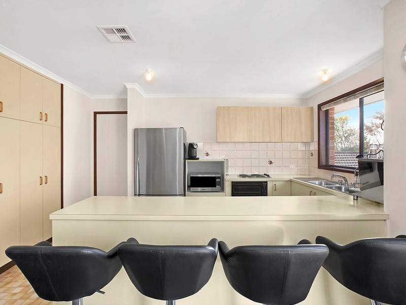 14 Salkauskas Crescent, Lyneham ACT 2602