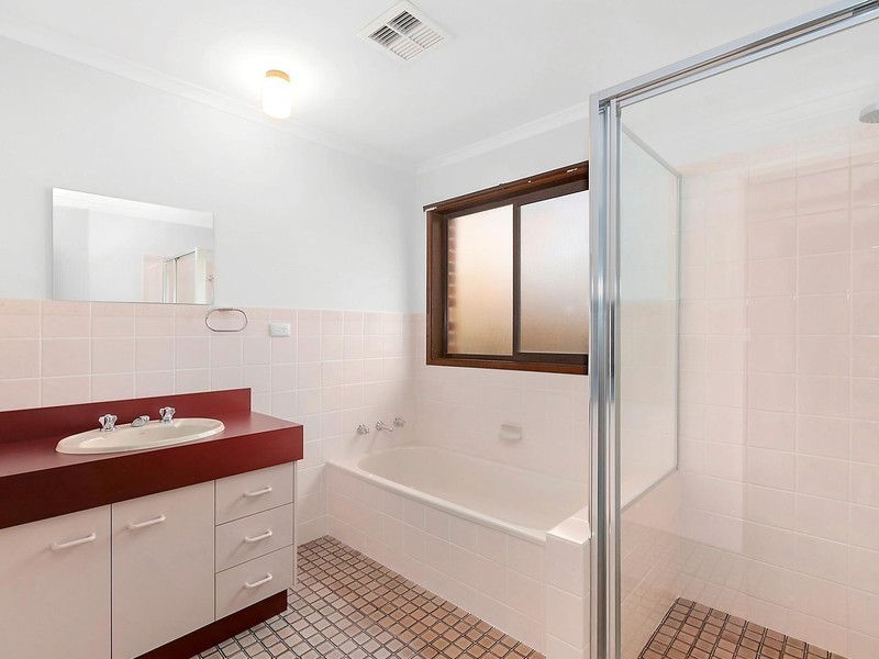 14 Salkauskas Crescent, Lyneham ACT 2602