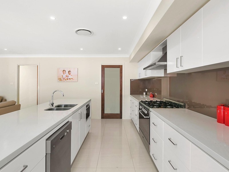 24 Doris Turner Street, Forde ACT 2914