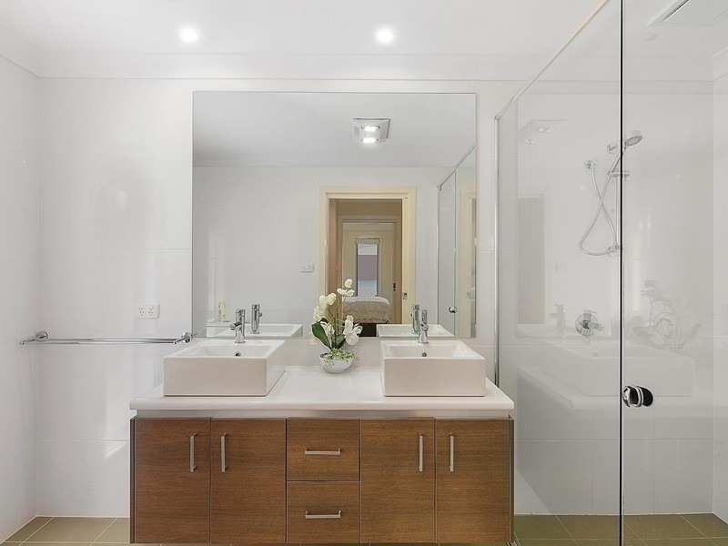 24 Doris Turner Street, Forde ACT 2914