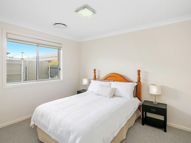 24 Doris Turner Street, Forde ACT 2914