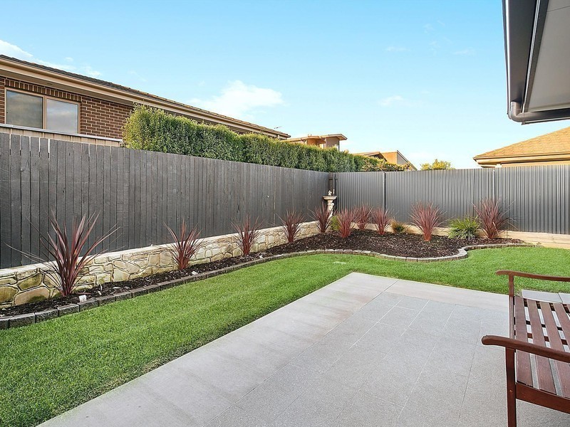 24 Doris Turner Street, Forde ACT 2914