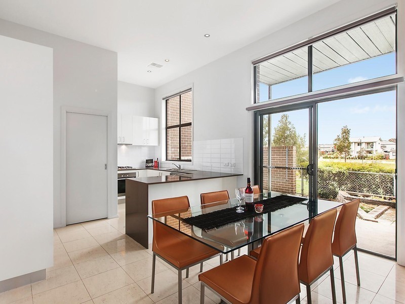 3/16 Ray Ellis Crescent, Forde ACT 2914