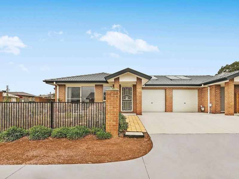 9/141 Macfarlane Burnett Avenue, Macgregor ACT 2615