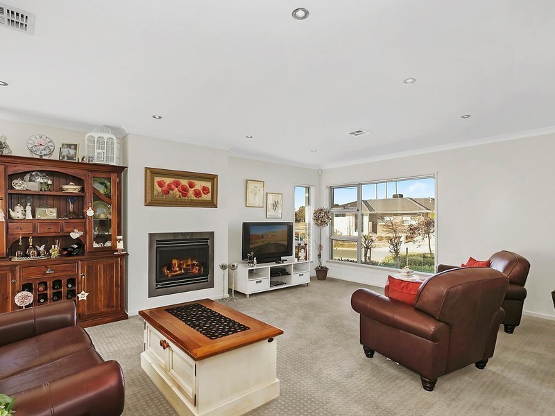 9 Harrow Street, Crace ACT 2911