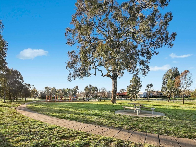 133 Nullarbor Avenue, Harrison ACT 2914