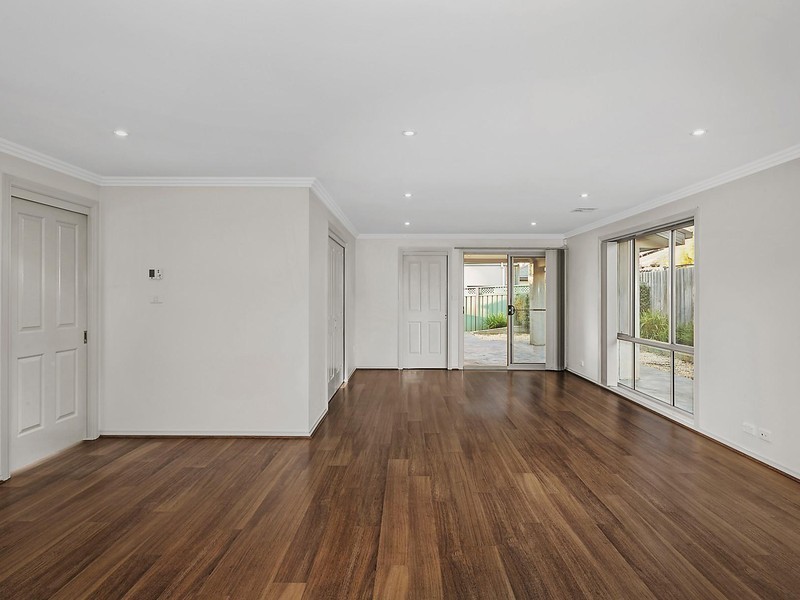 2 Convine Street, Forde ACT 2914