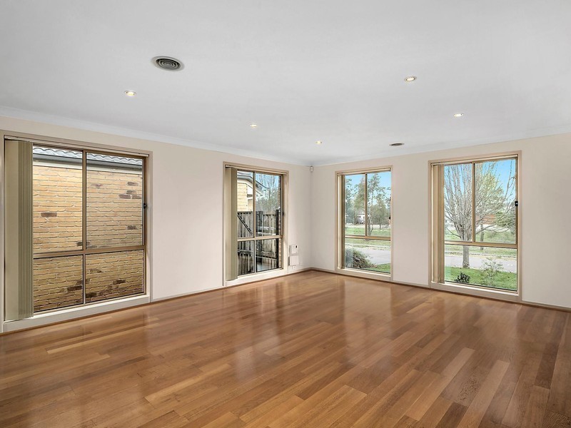 13 Cantamessa Avenue, Gungahlin ACT 2912