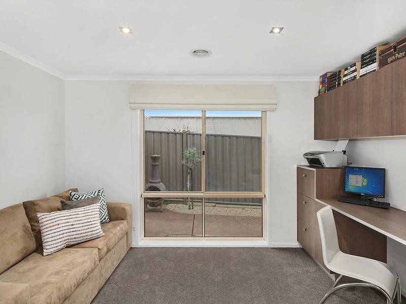 9 Edge Place, Nicholls ACT 2913