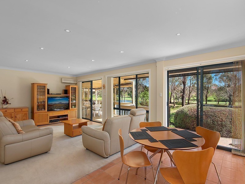 32 Kurrama Close, Ngunnawal ACT 2913