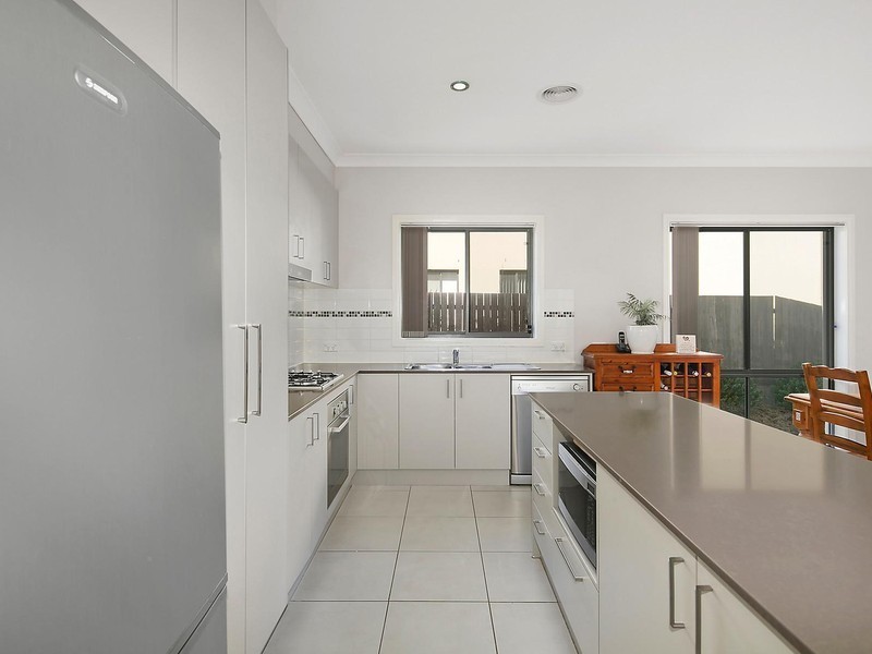 166 Hoskins Street, Franklin ACT 2913