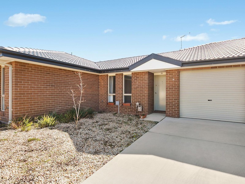 16/141 Macfarlane Burnett Avenue, Macgregor ACT 2615