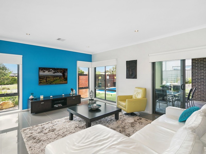 60 Galore Street, Crace ACT 2911