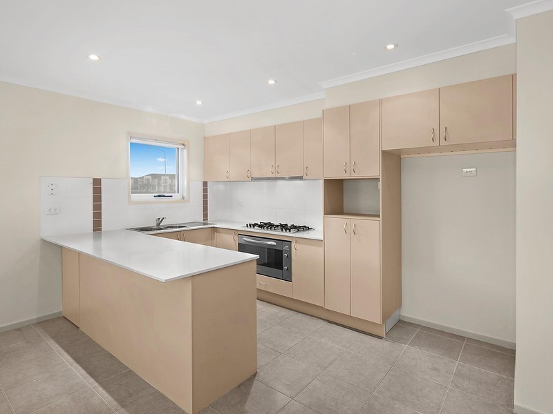 68 Mapleton Avenue, Harrison ACT 2914