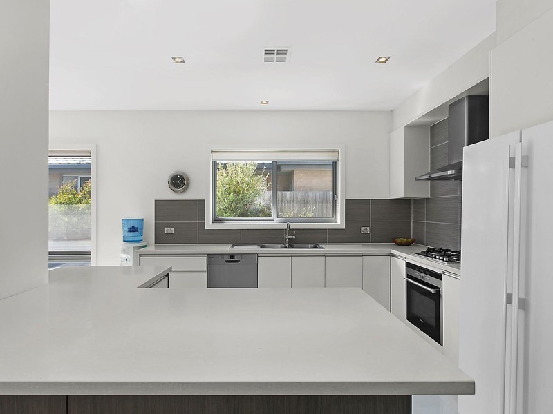 5 Ivy Kent Street, Forde ACT 2914