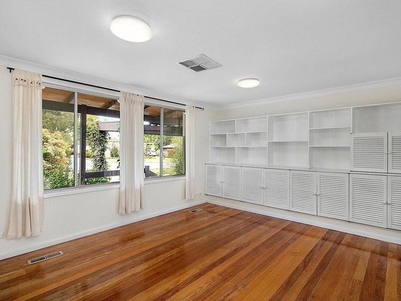 4 Ogilby Crescent, Page ACT 2614