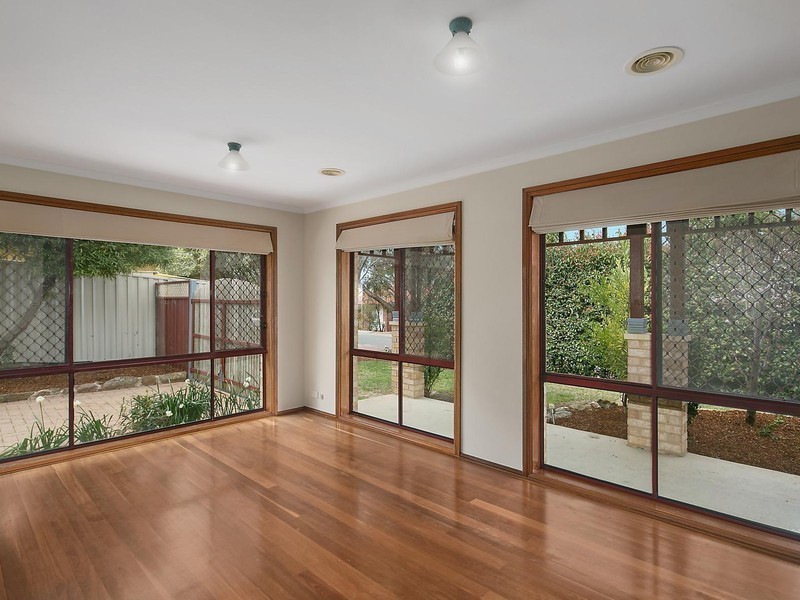 10 Honyong Street, Ngunnawal ACT 2913