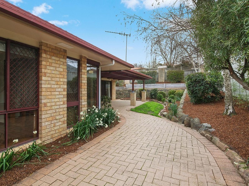 10 Honyong Street, Ngunnawal ACT 2913