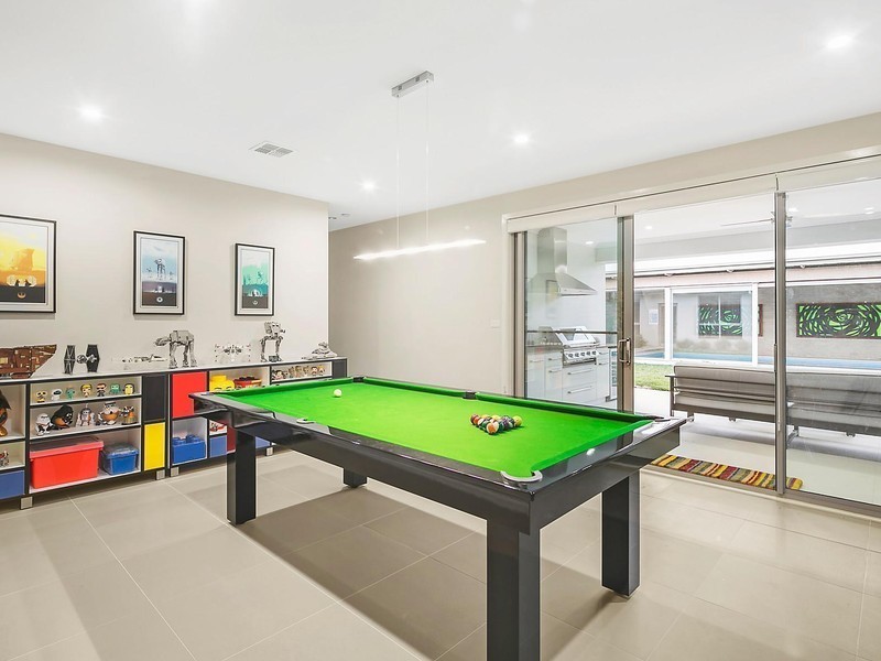 8 Huddy Street, Forde ACT 2914