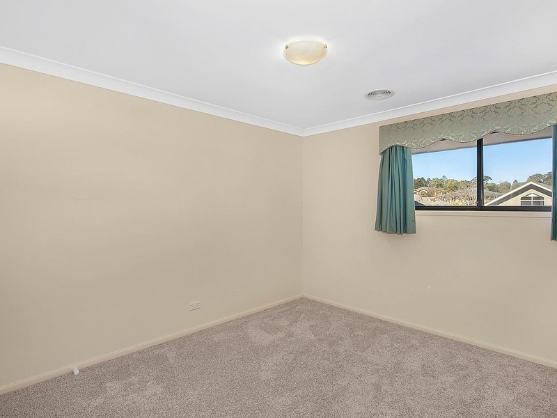 6 Dive Place, Nicholls ACT 2913