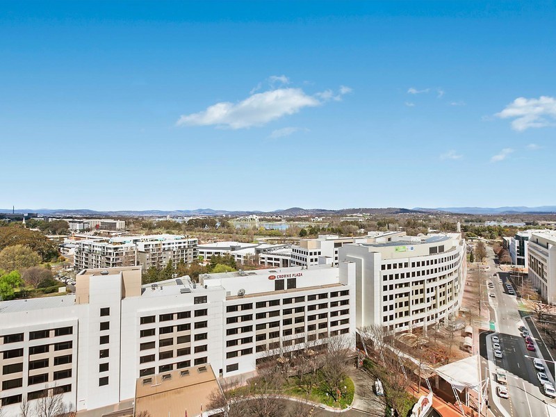 1324/240 Bunda Street, City ACT 2601