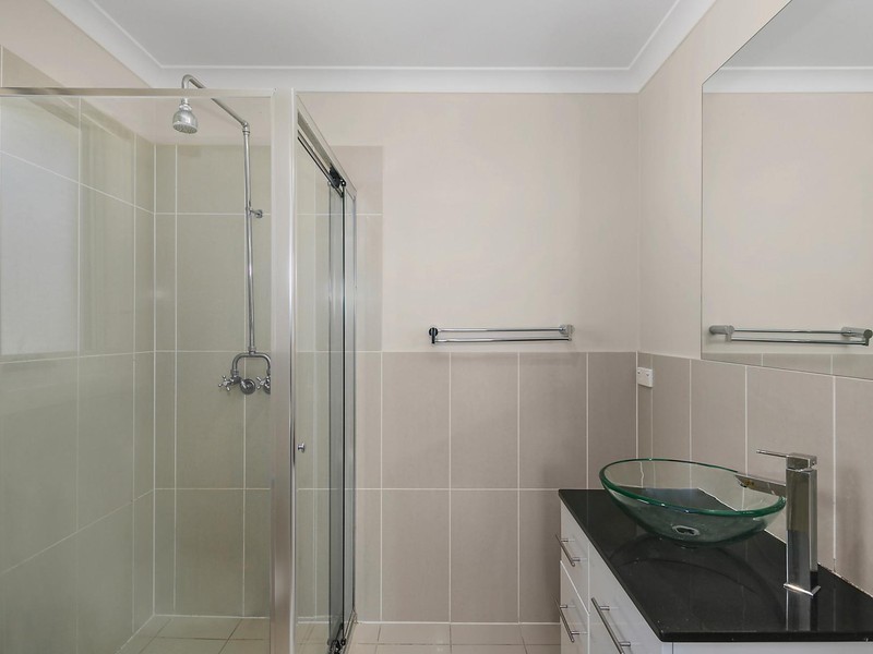 8 Jenolan Street, Harrison ACT 2914