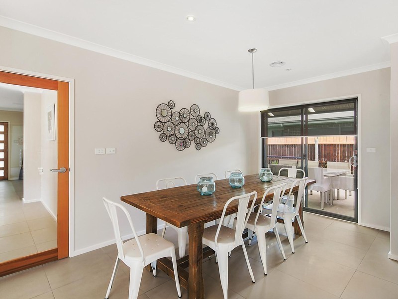 7 Les Edwards Street, Forde ACT 2914