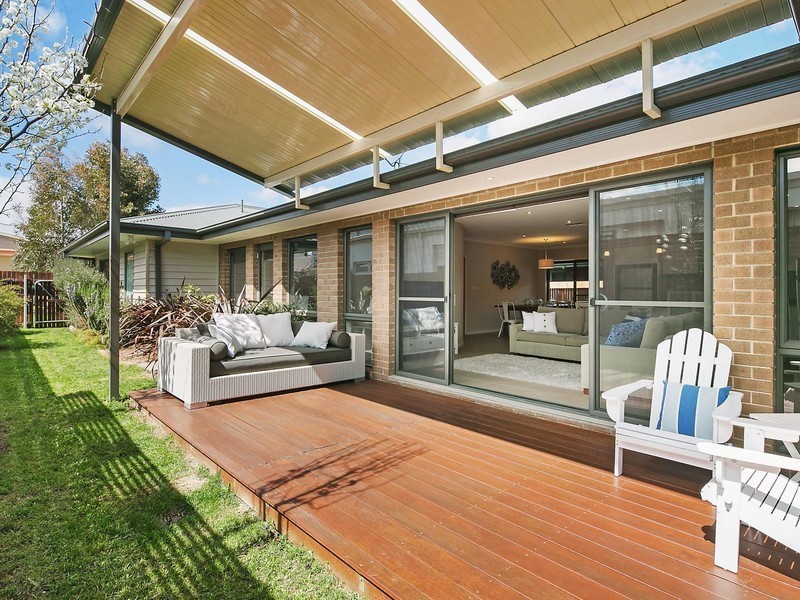 7 Les Edwards Street, Forde ACT 2914