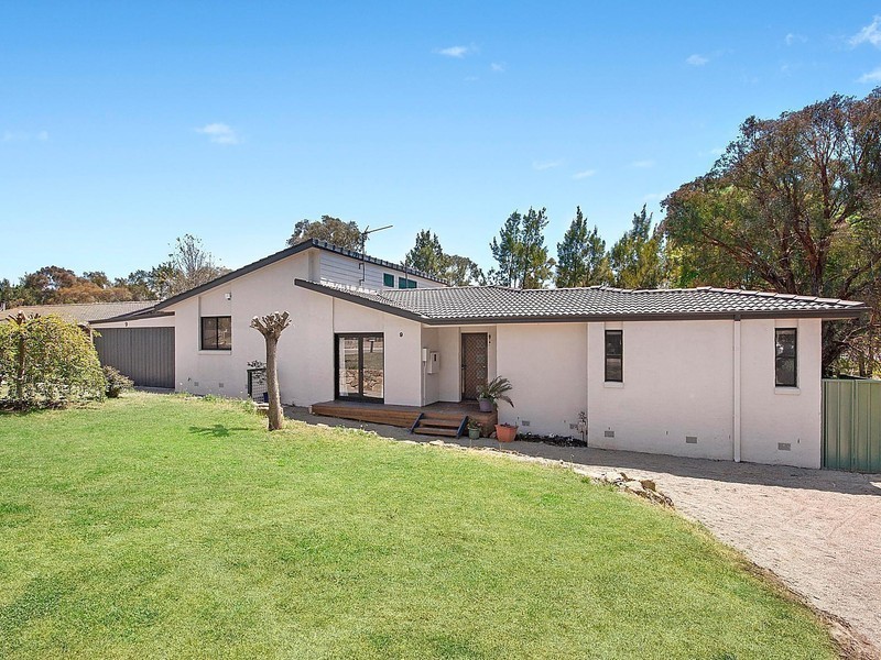 9 McArthur Place, Latham ACT 2615