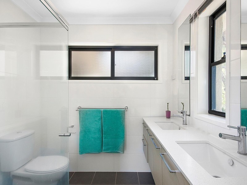 9 McArthur Place, Latham ACT 2615