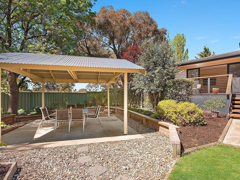 9 McArthur Place, Latham ACT 2615