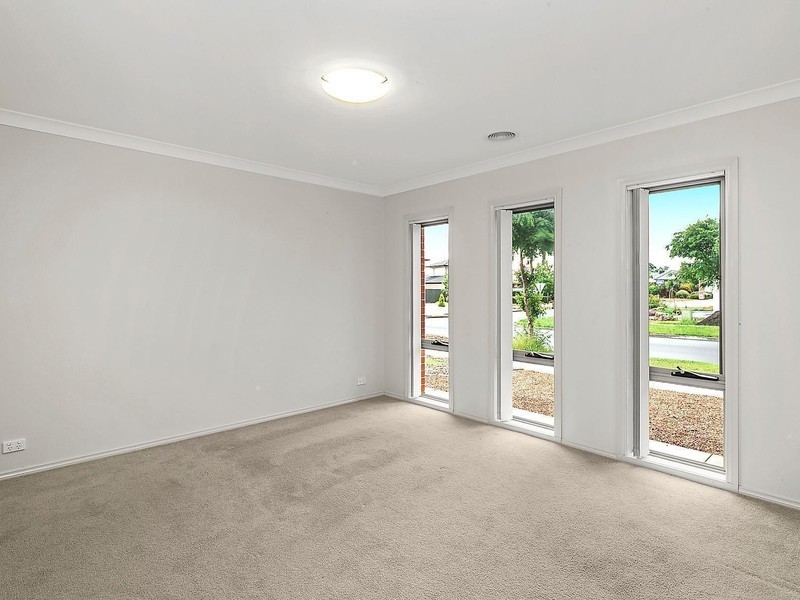 109 Gwen Meredith Loop, Franklin ACT 2913