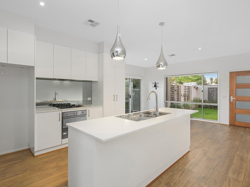 8/15 Zakharov Avenue, Forde ACT 2914