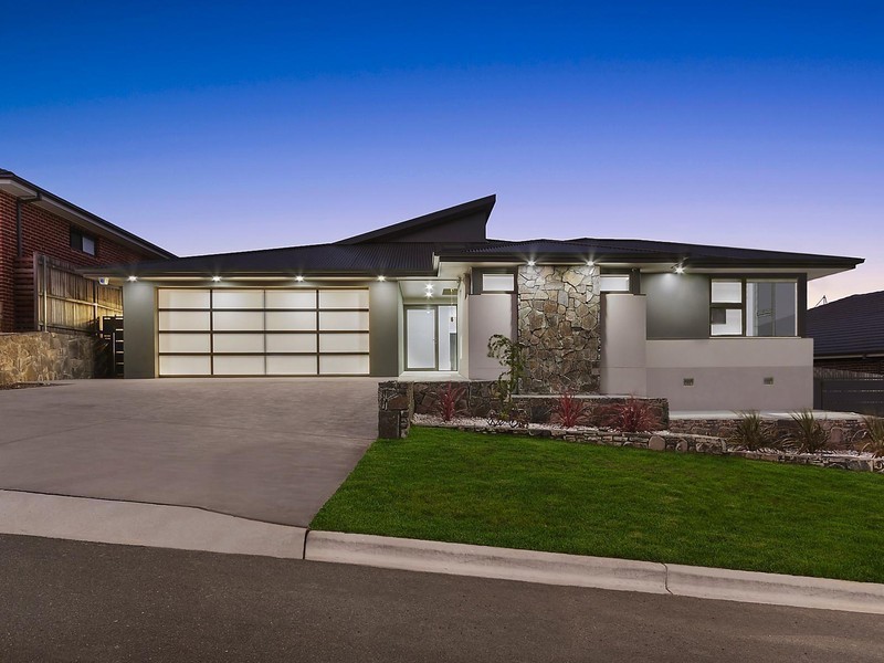 6 Housley Street, Casey ACT 2913