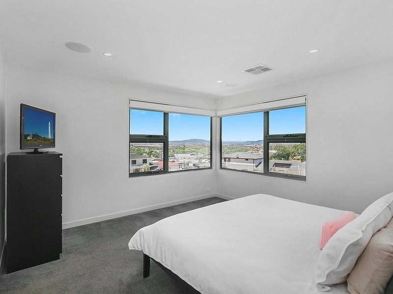 6 Housley Street, Casey ACT 2913