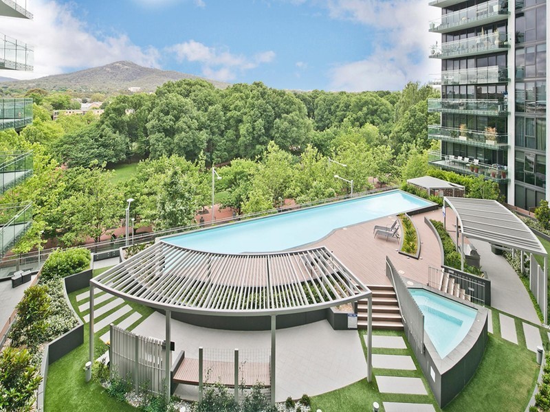 1604/240 Bunda Street, City ACT 2601