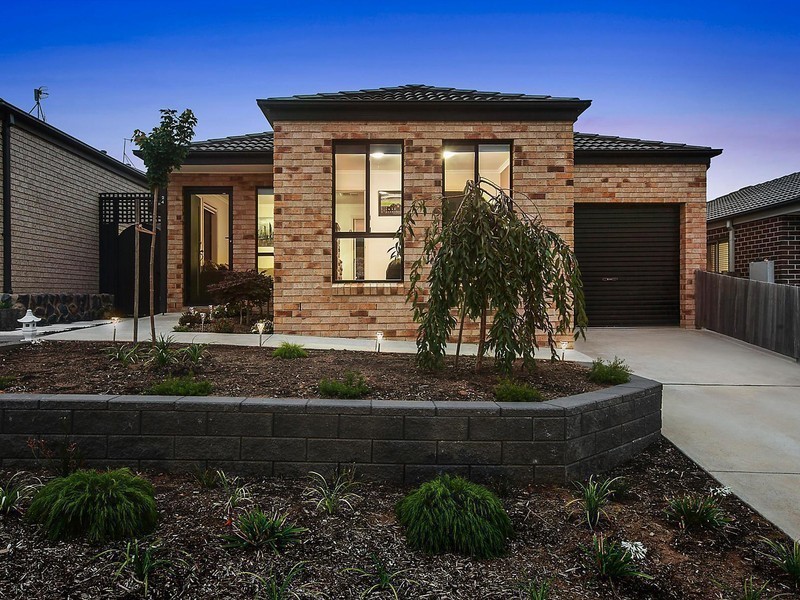 24 Carmody Street, Casey ACT 2913