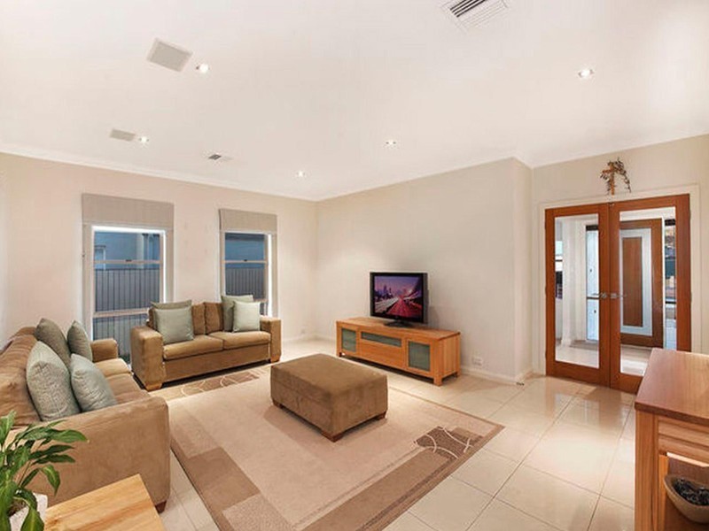 6 Howmans Street, Harrison ACT 2914